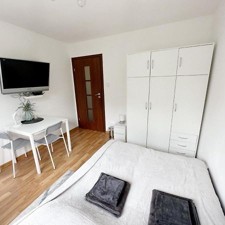 Anielewicza 26 Rooms Warszawa Eksteriør billede