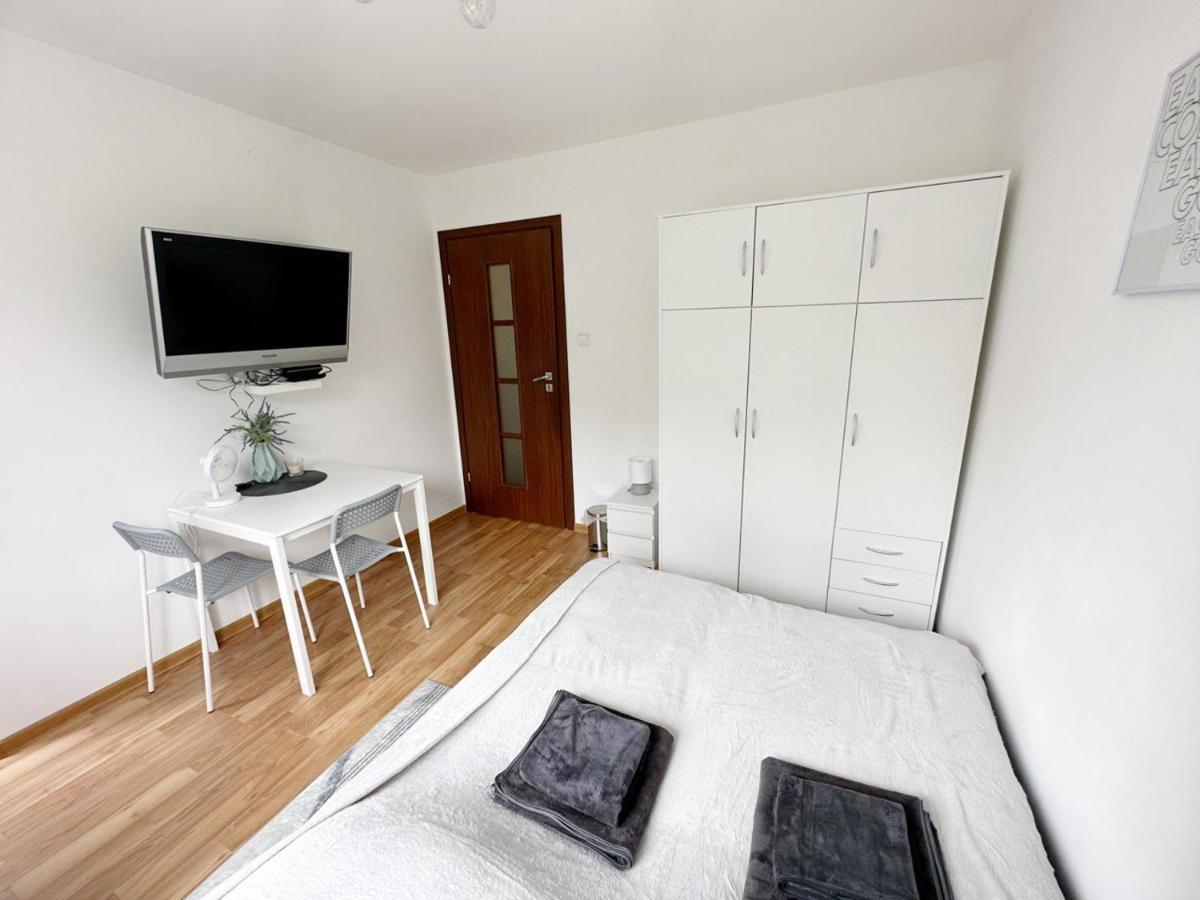 Anielewicza 26 Rooms Warszawa Eksteriør billede